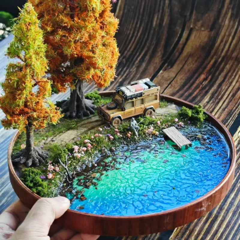 1:64 Scale Fishing Scene Diorama, Autumn Big Tree Version, Car Model Not Included, Figures Included